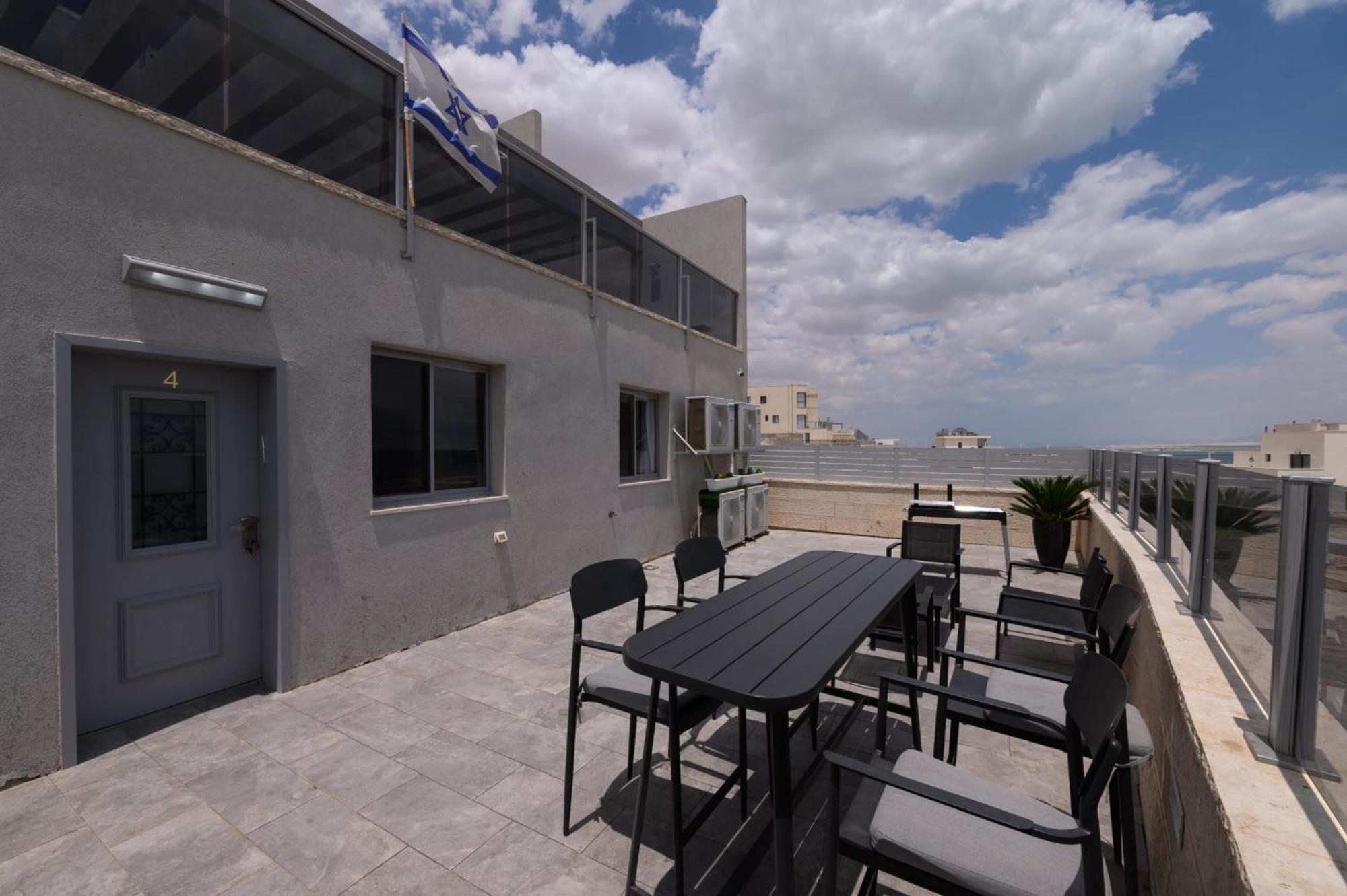 אל-ים המלח Hotel Neve Zohar Exterior foto